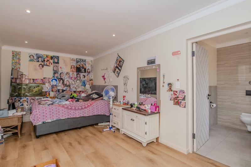 To Let 3 Bedroom Property for Rent in Constantia Western Cape